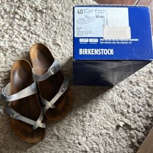 Gently used Birkenstock Sandals size 9.5/ 40